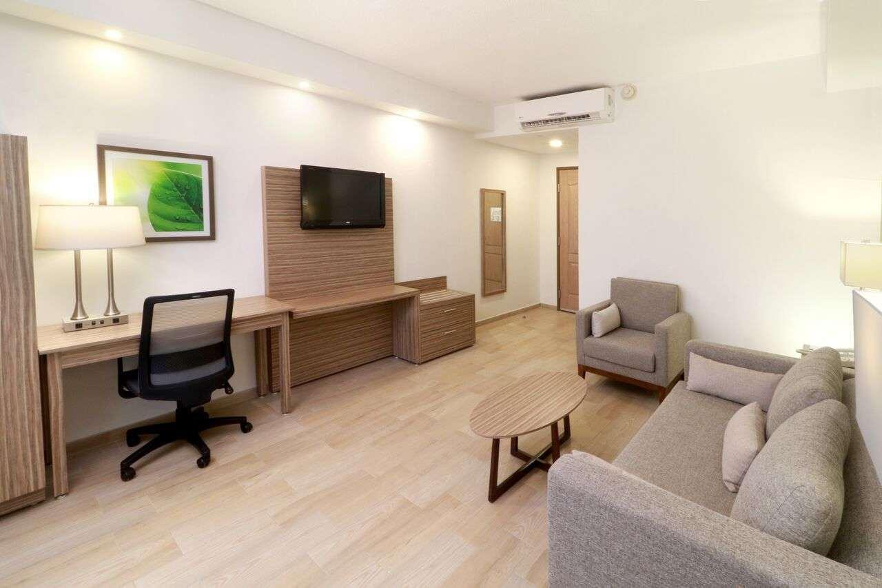 Wyndham Garden Monterrey Valle Real Ngoại thất bức ảnh