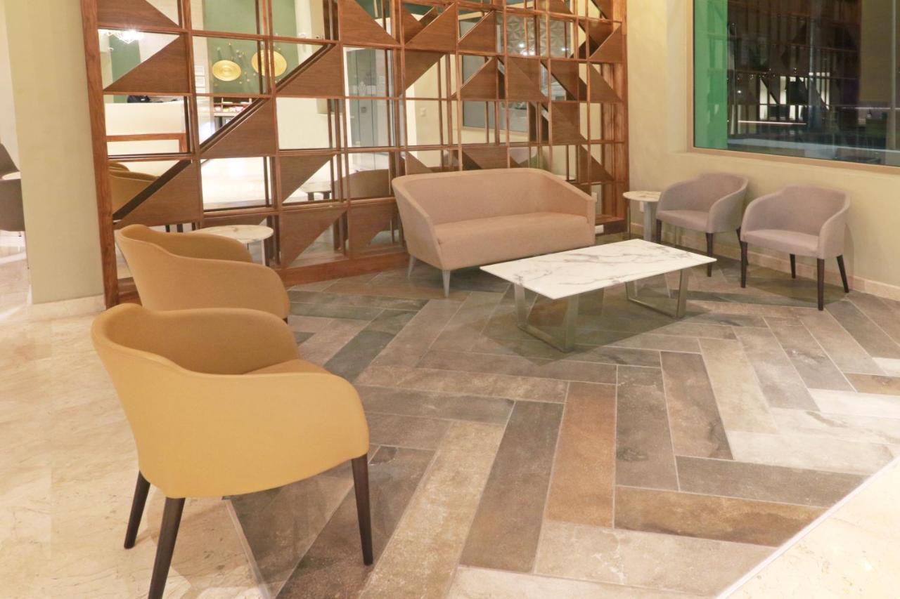 Wyndham Garden Monterrey Valle Real Ngoại thất bức ảnh