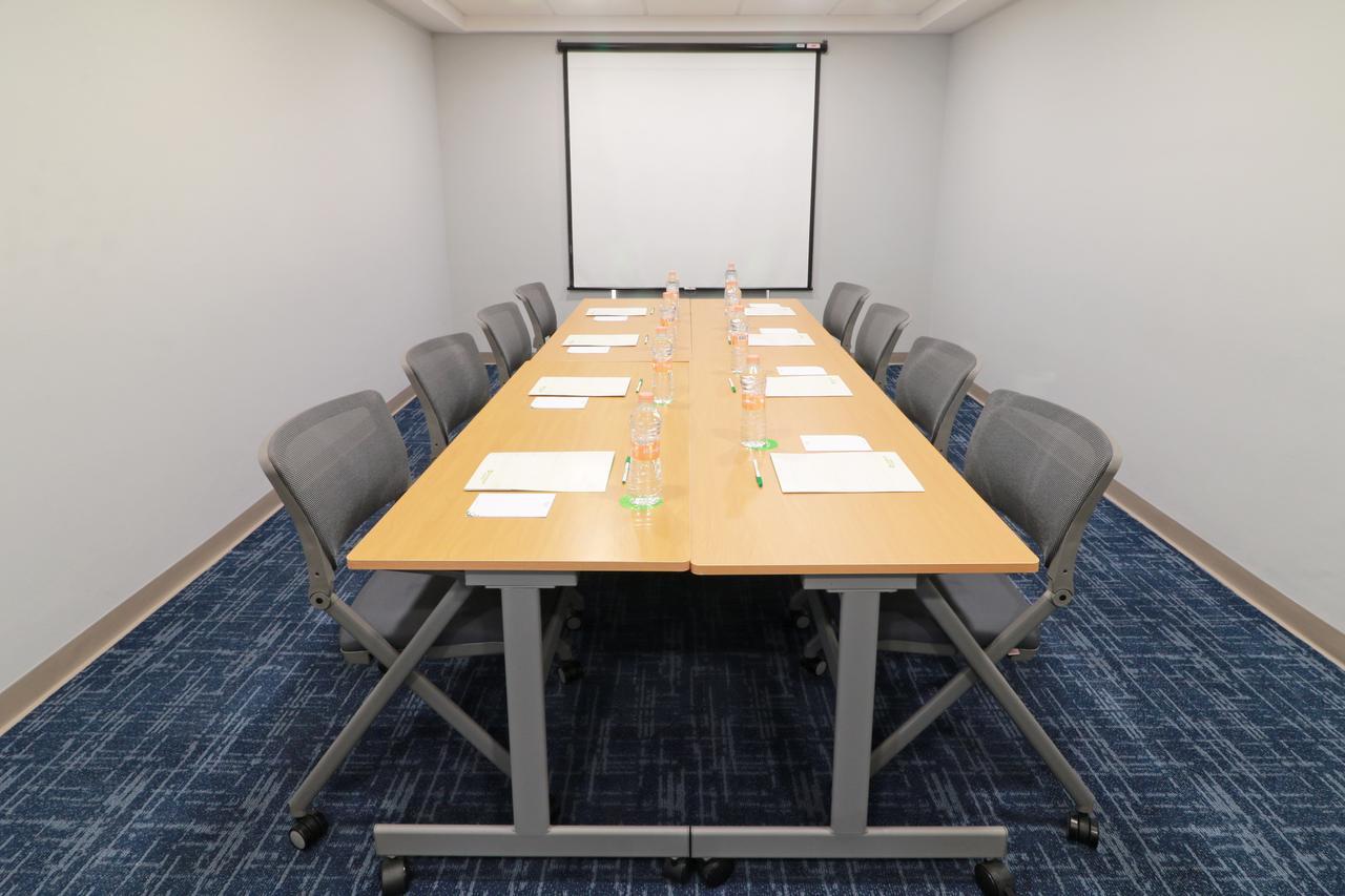 Wyndham Garden Monterrey Valle Real Ngoại thất bức ảnh
