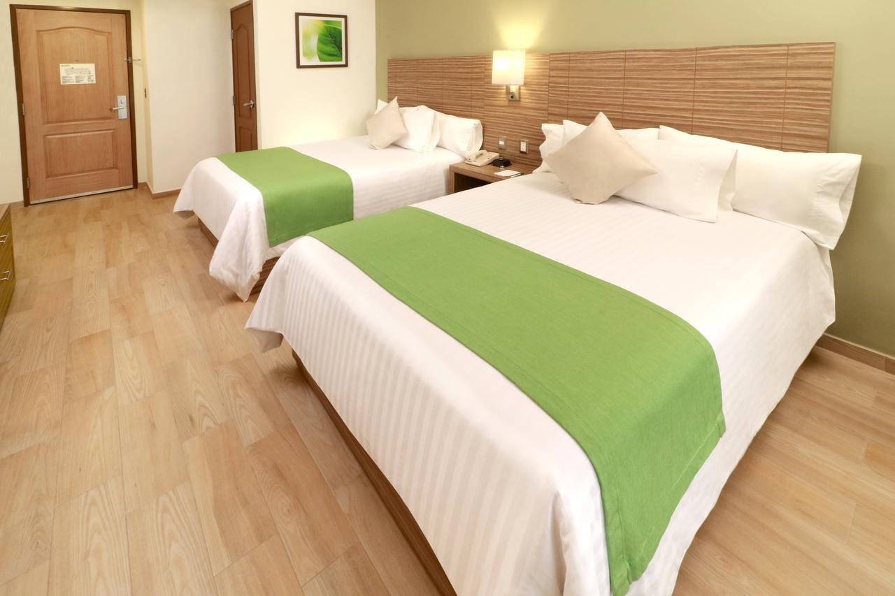 Wyndham Garden Monterrey Valle Real Ngoại thất bức ảnh